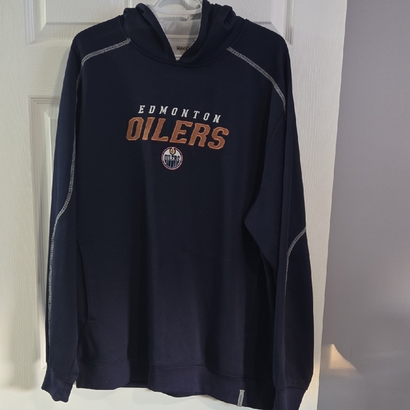 Reebok Other - Reebok Navy Edmonton Oilers Hoodie